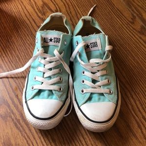 Light blue/ green converse in good shape!